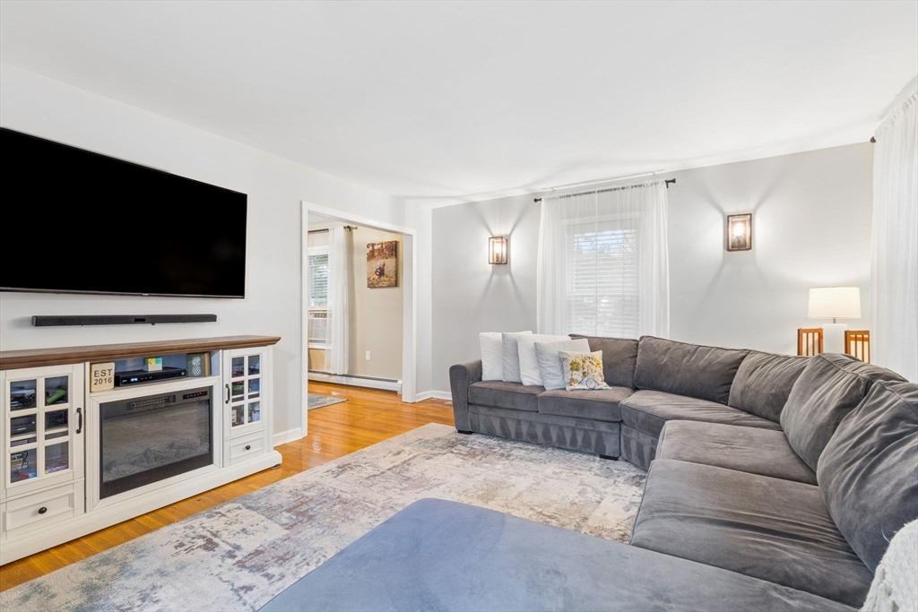 17 Palmieri Drive, Hudson, MA, 17 Palmieri Drive, Hudson, MA Photo #6