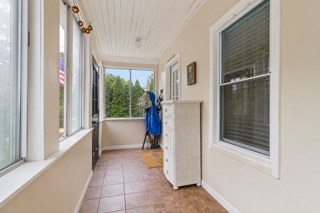17 Palmieri Drive, Hudson, MA, 17 Palmieri Drive, Hudson, MA Photo #5
