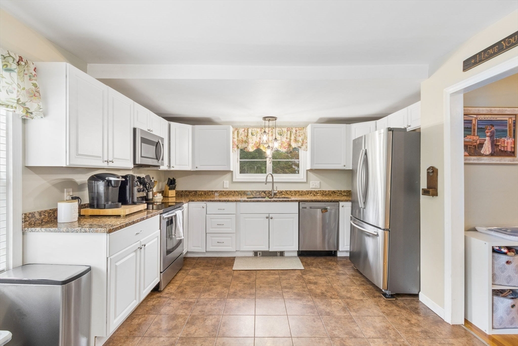 17 Palmieri Drive, Hudson, MA, 17 Palmieri Drive, Hudson, MA Photo #10