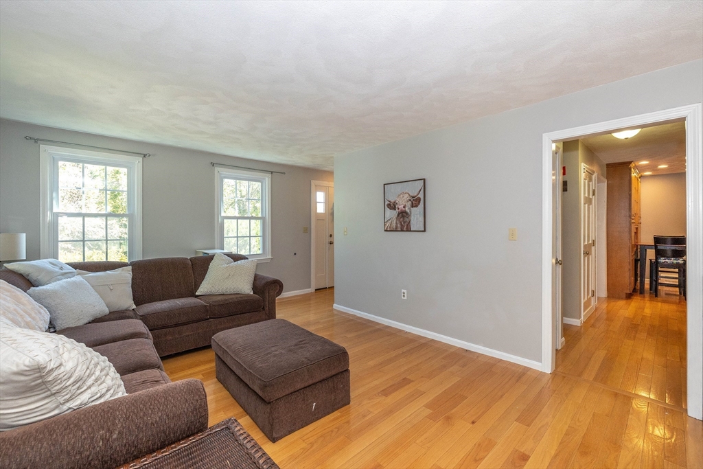 102 A Nashua Road