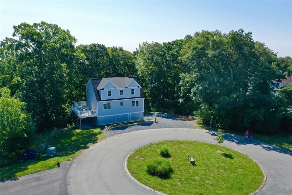1 Boulder Ct