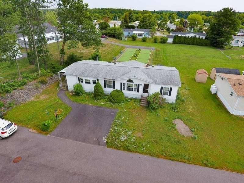 6 Emerald Place