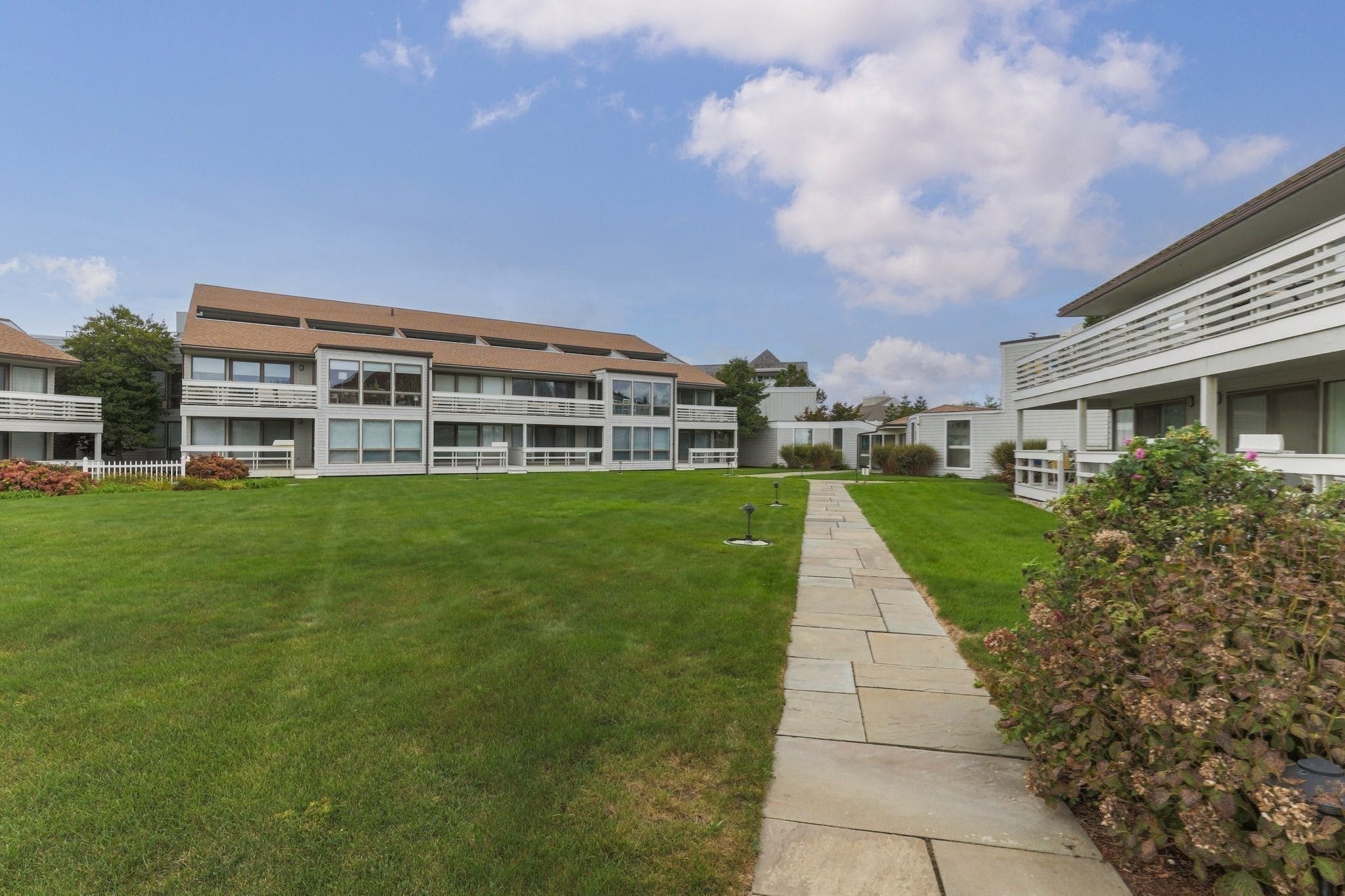 94 Shore Dr W DR #8B, Mashpee, MA, 94 Shore Dr W DR #8B, Mashpee, MA Photo #10