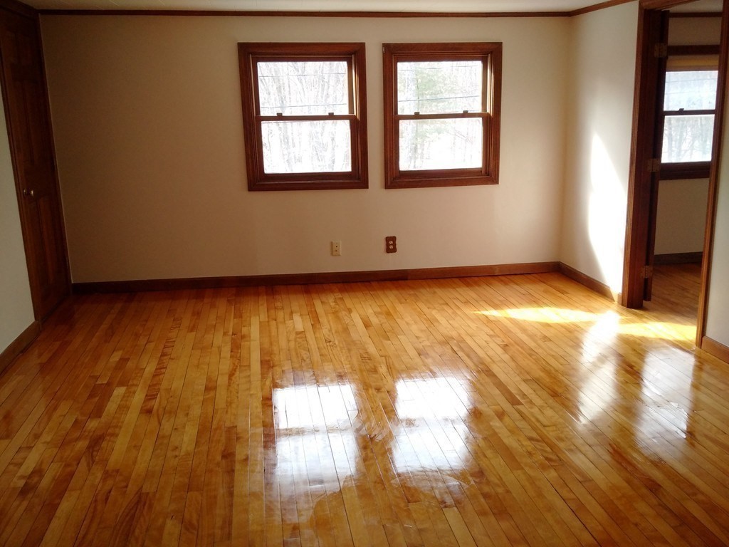 15 North Main Street 3