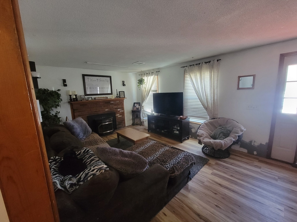 82 Prince Rd
