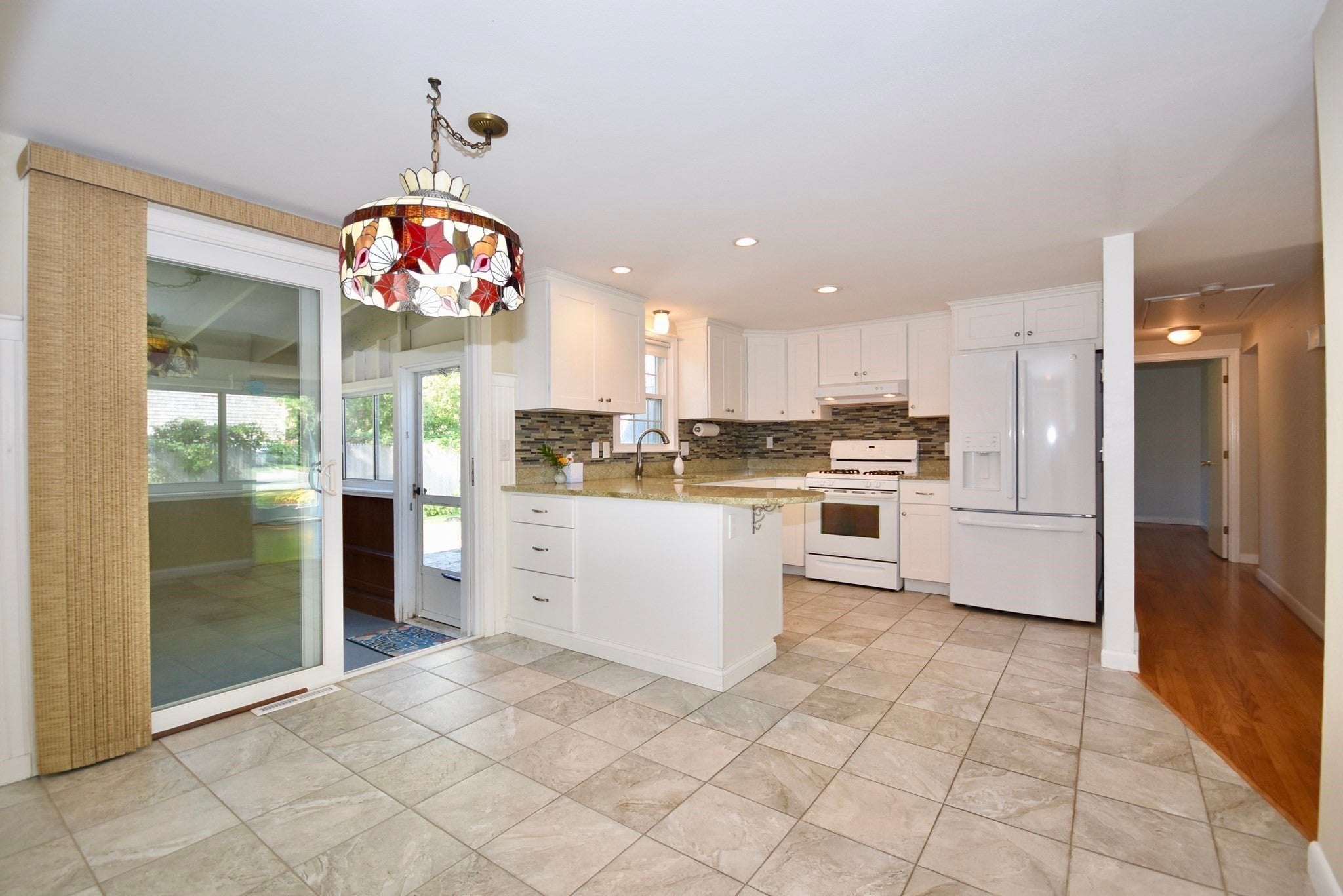 67 Diane Ave, Yarmouth, MA Photo #6