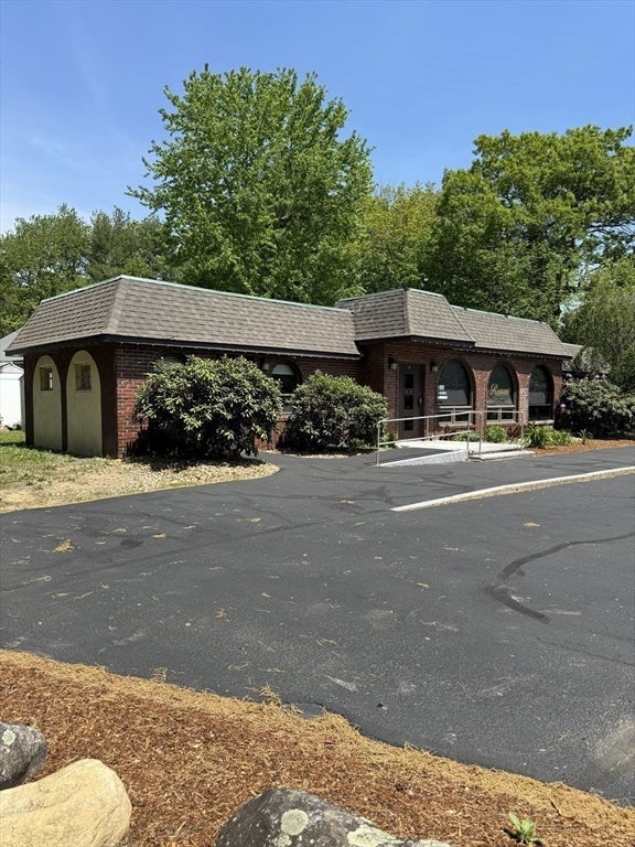 428 North Road