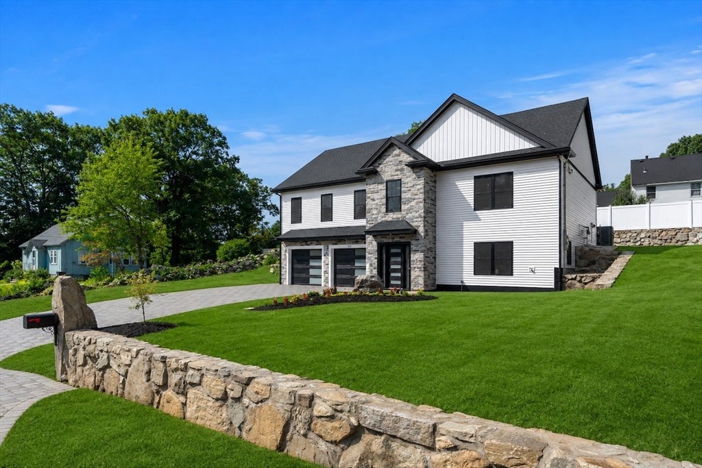 660 Hildreth St, Dracut, MA, 660 Hildreth St, Dracut, MA Photo #3