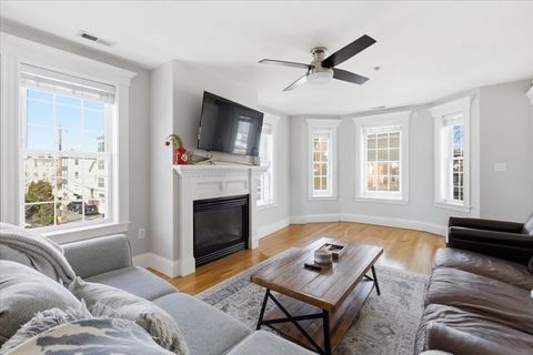 Photo of 77 Baxter St #3, Boston, MA 02127 (MLS # 73492906)