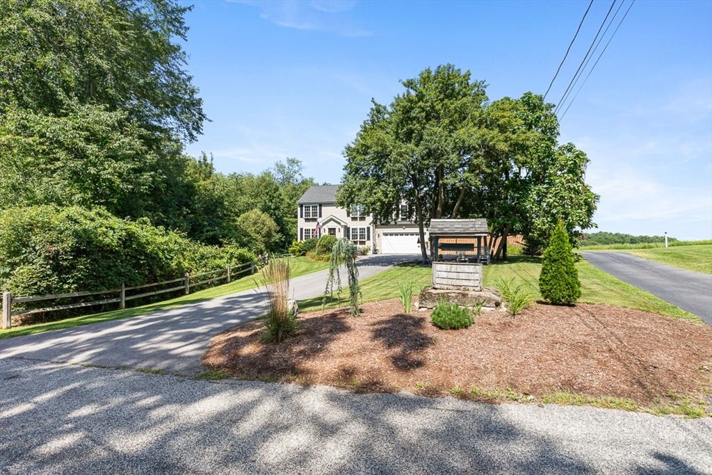 380 N Wheaton Ave