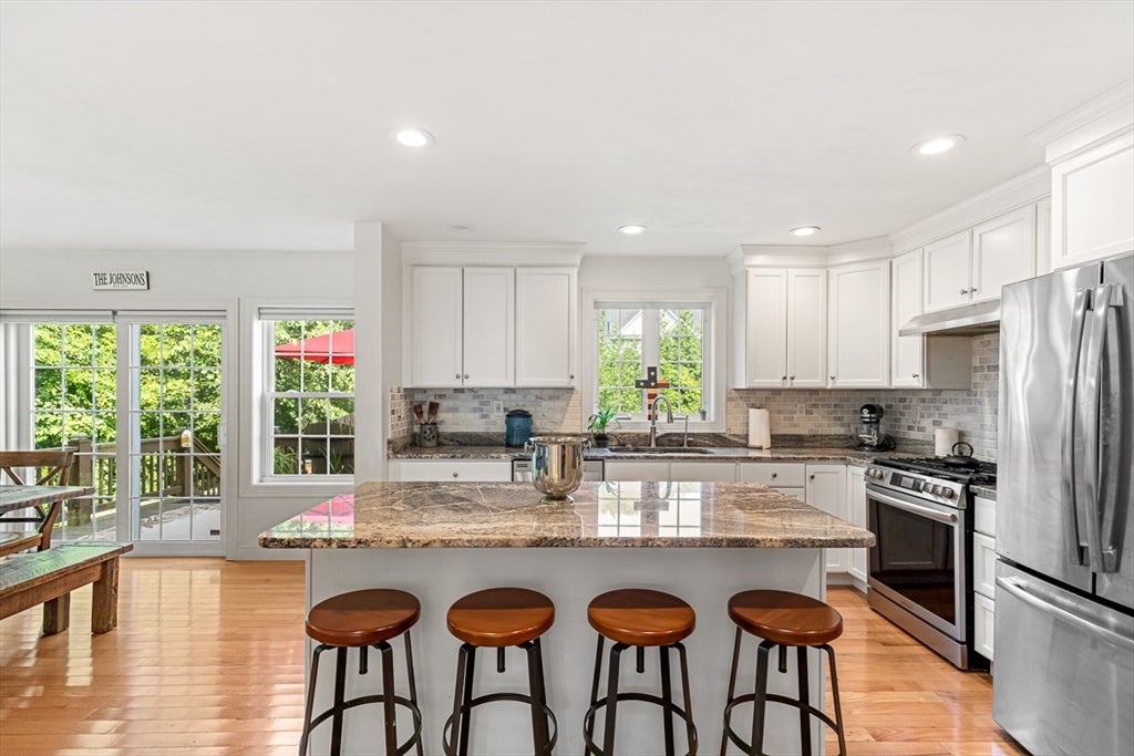 380 N Wheaton Ave, Seekonk, MA Photo #20