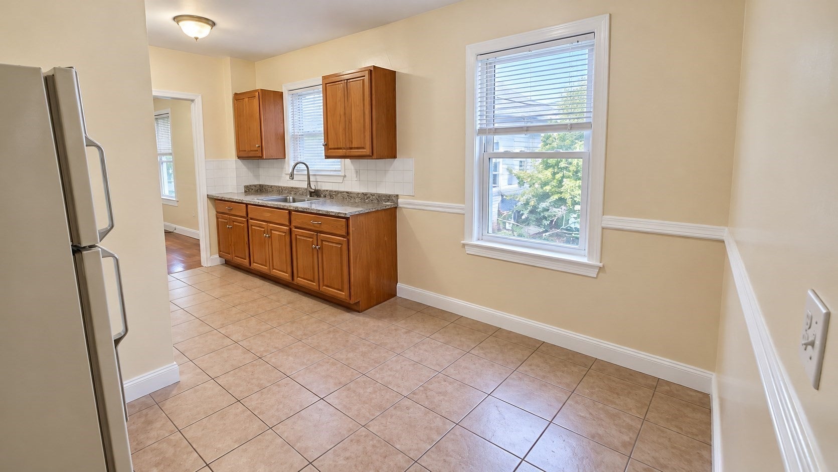 242 Chesnut St #2, Lynn, MA Photo #2