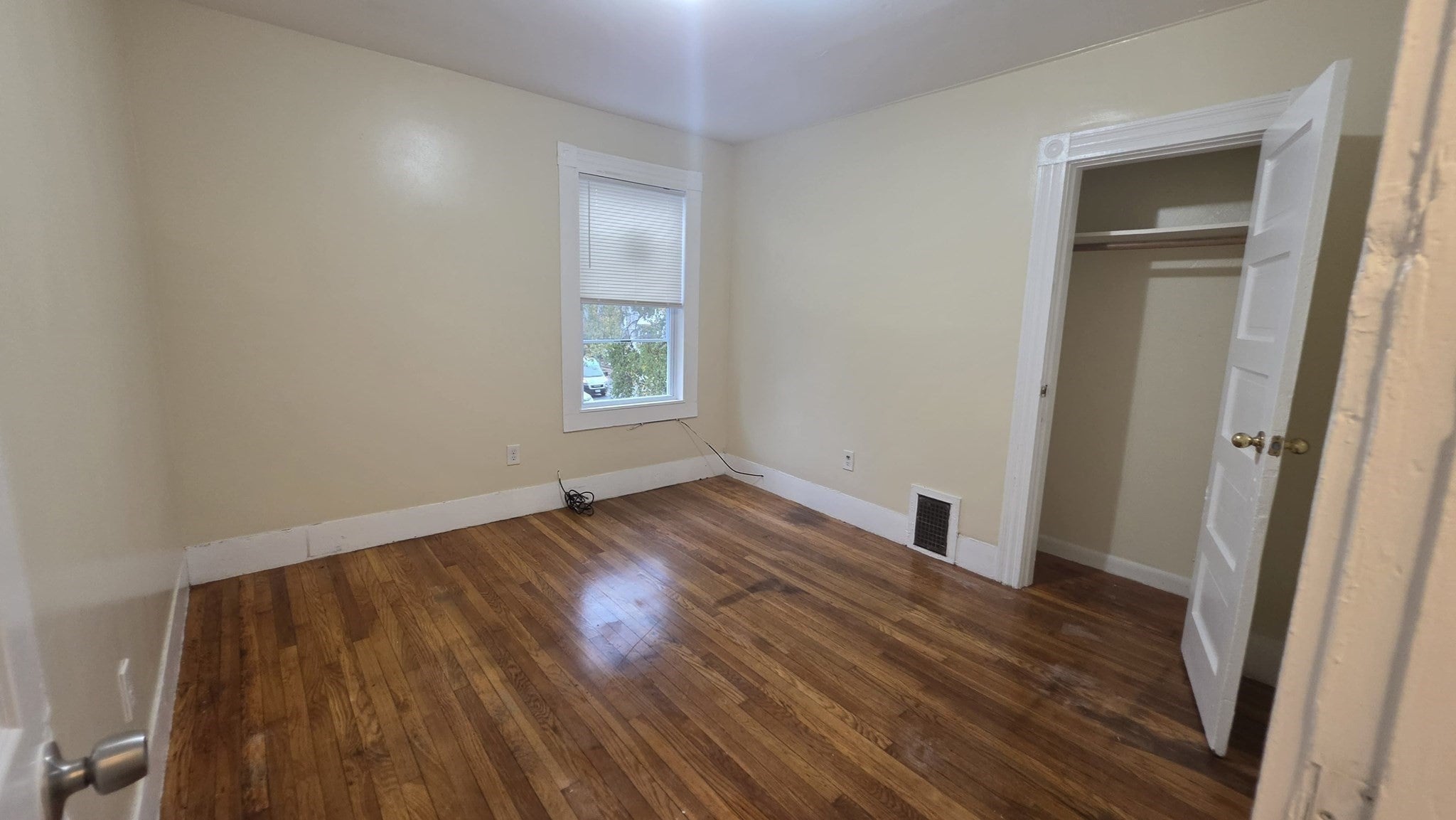 242 Chesnut St #2, Lynn, MA Photo #6