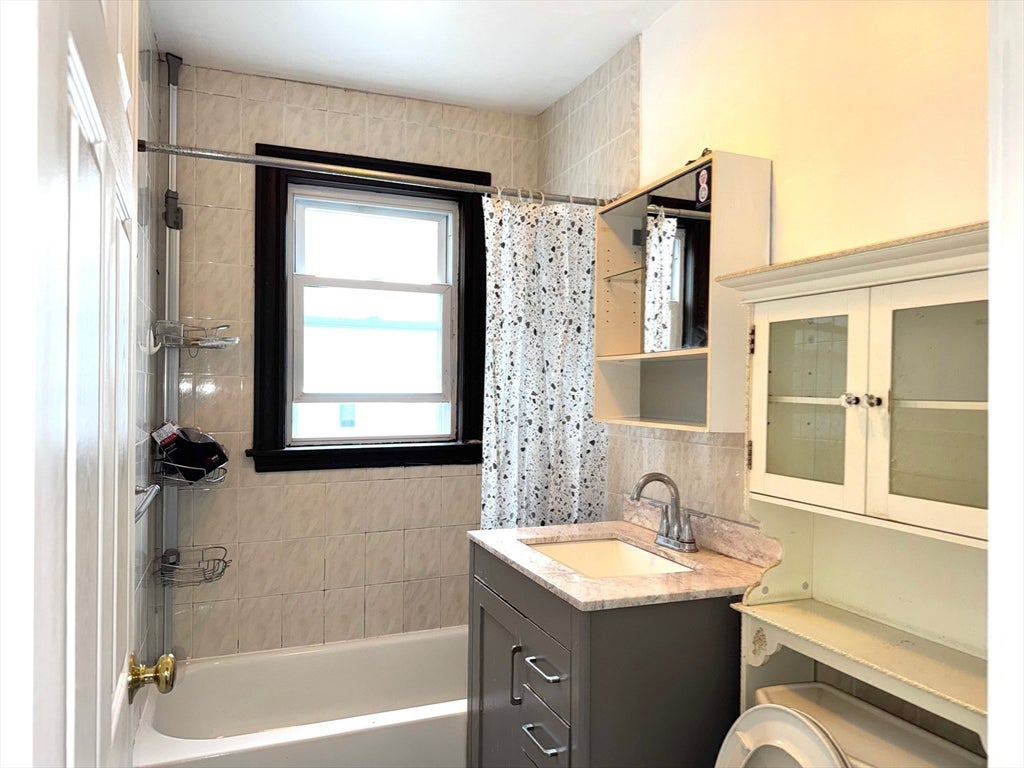 40 Almont St #2, Medford, MA Photo #20