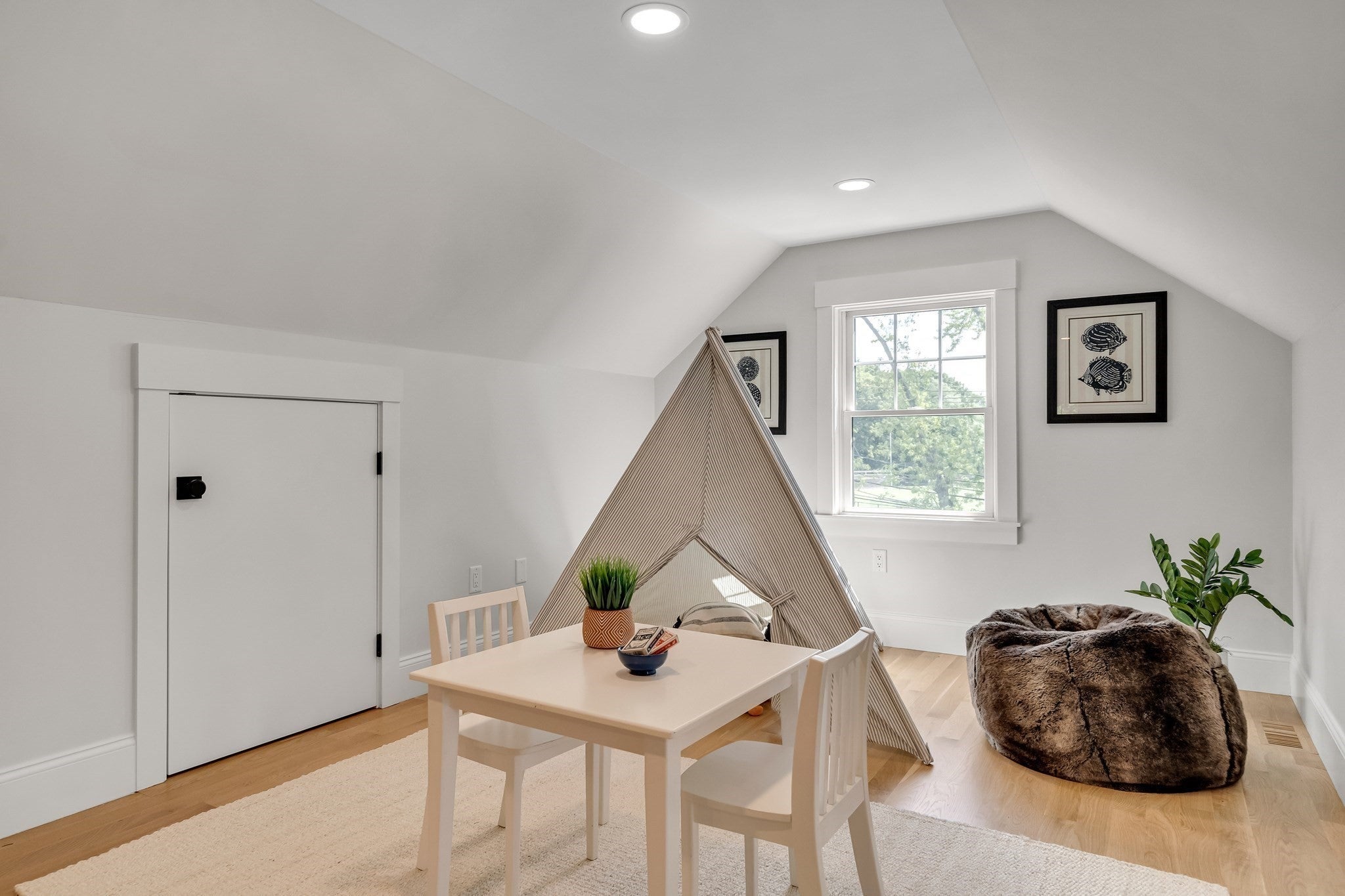 409 Crafts Street, Newton, MA, 409 Crafts Street, Newton, MA Photo #26