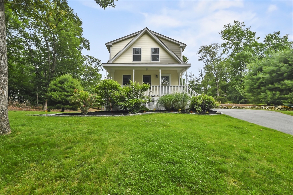 7 View St