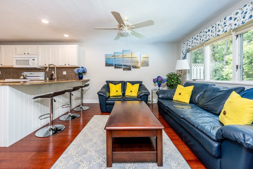 2 Mainsail Cir #70, Mashpee, MA Photo #6