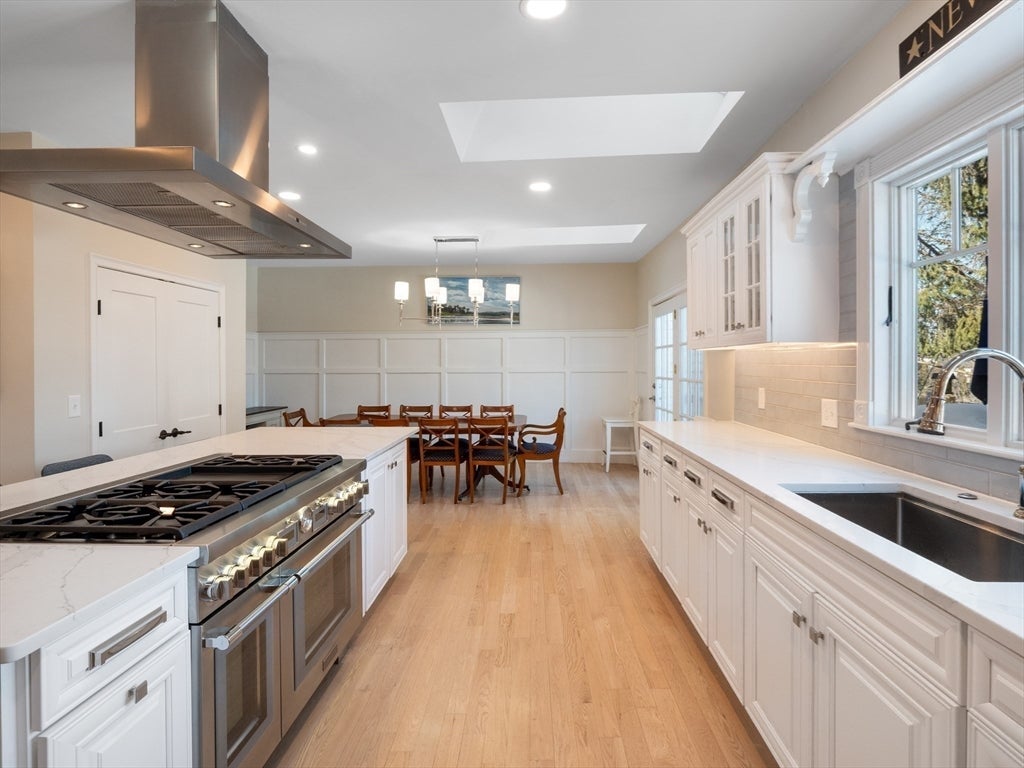 510 Merrimac St 510