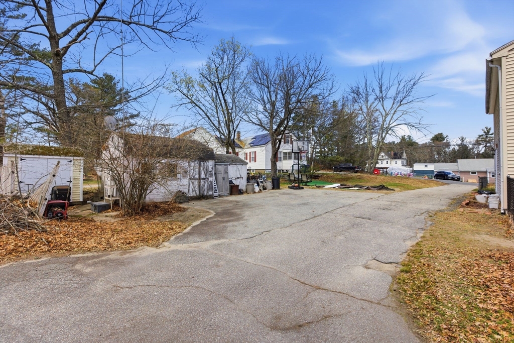 2 Canobieola Road, Methuen, MA Photo #8