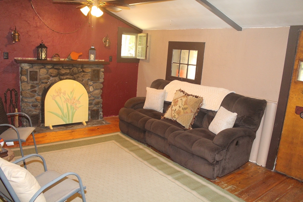 145 Monomonac Road E