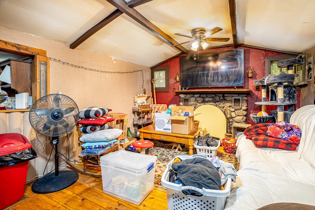145 Monomonac Road E
