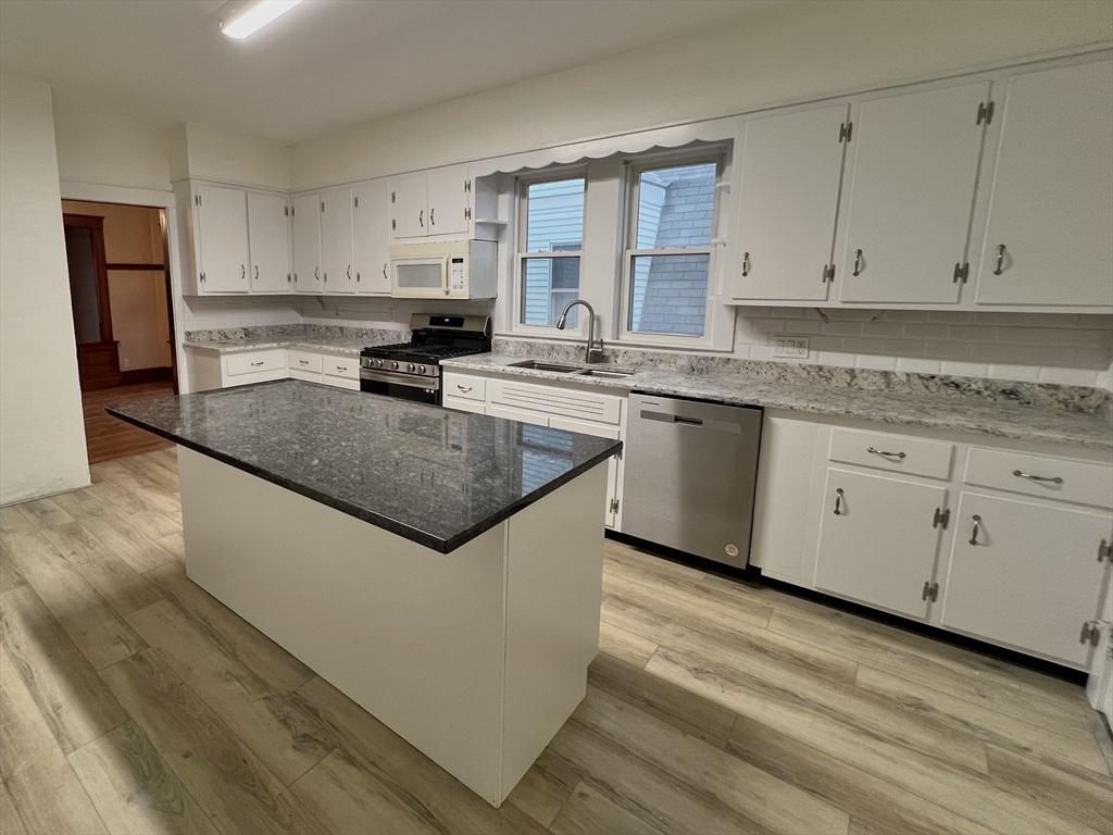 44 Capitol St 1