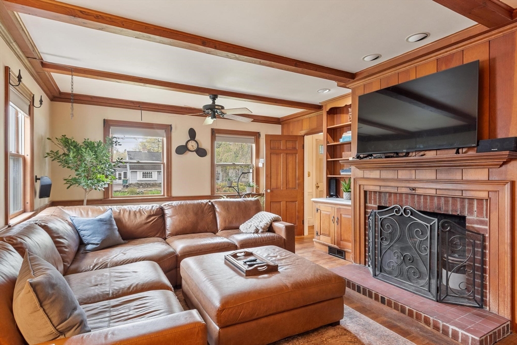 289 Sterling Rd, Lancaster, MA Photo #7