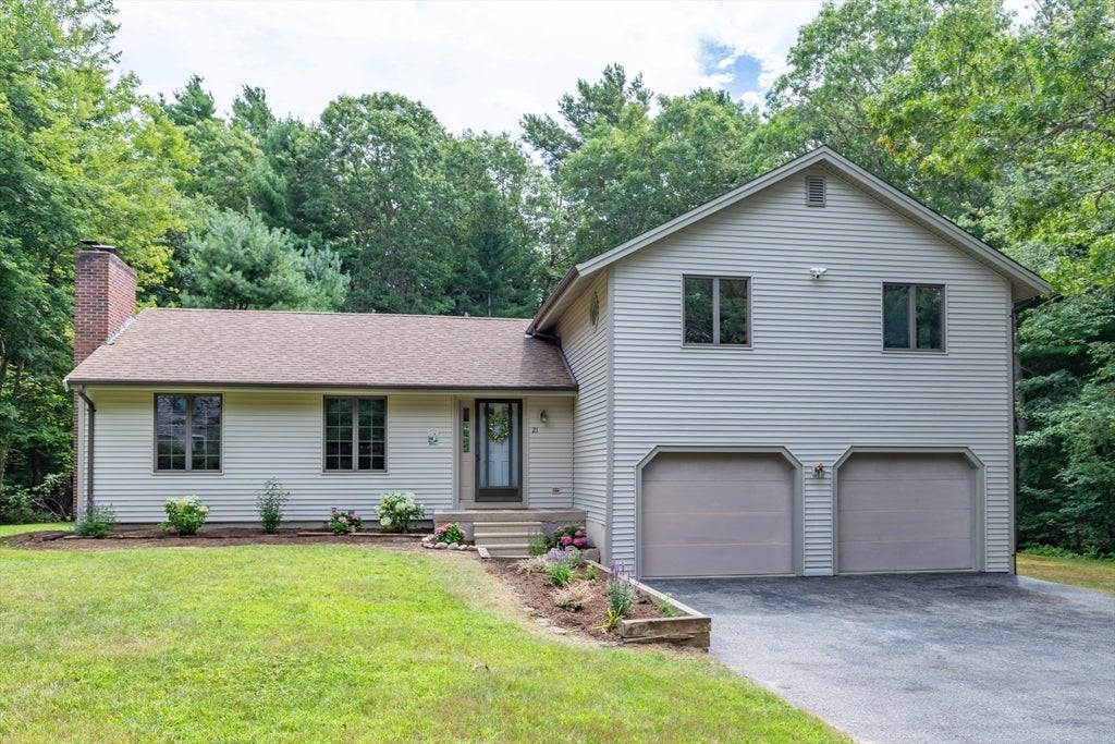21 Club House Drive, Bourne, MA, 21 Club House Drive, Bourne, MA Photo #27