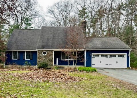 34 Staples Shore Rd Lakeville MA 02347