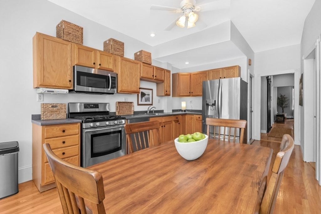595 East 4th St 1