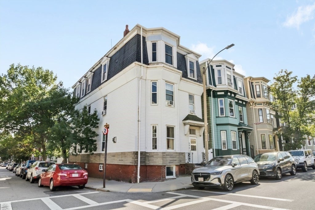 595 East 4th St #1, Boston, MA Photo #21