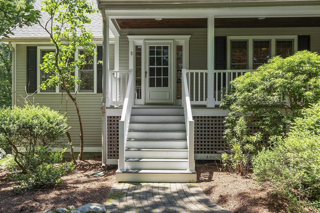 5 Mckinley Dr