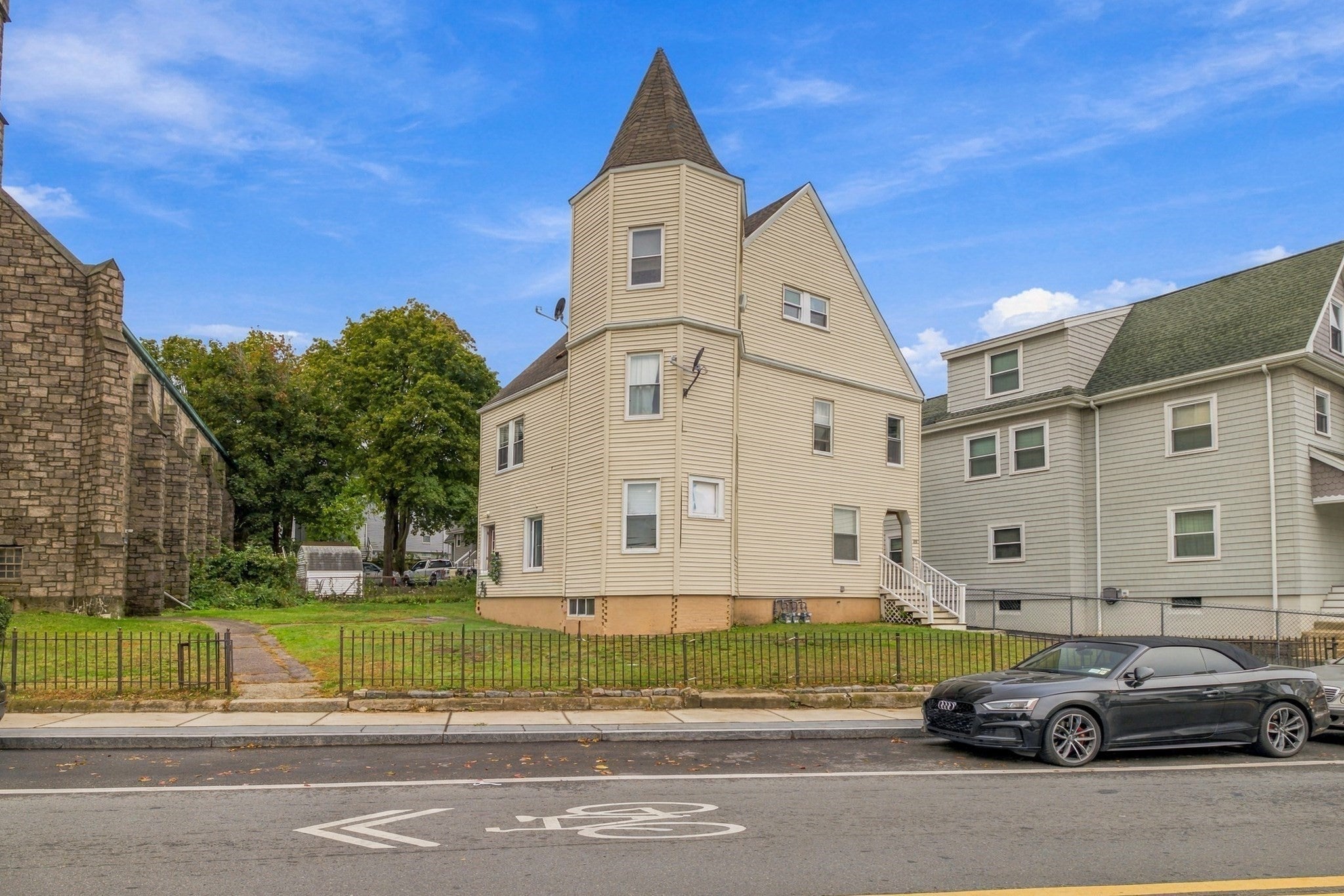 398 Ferry St