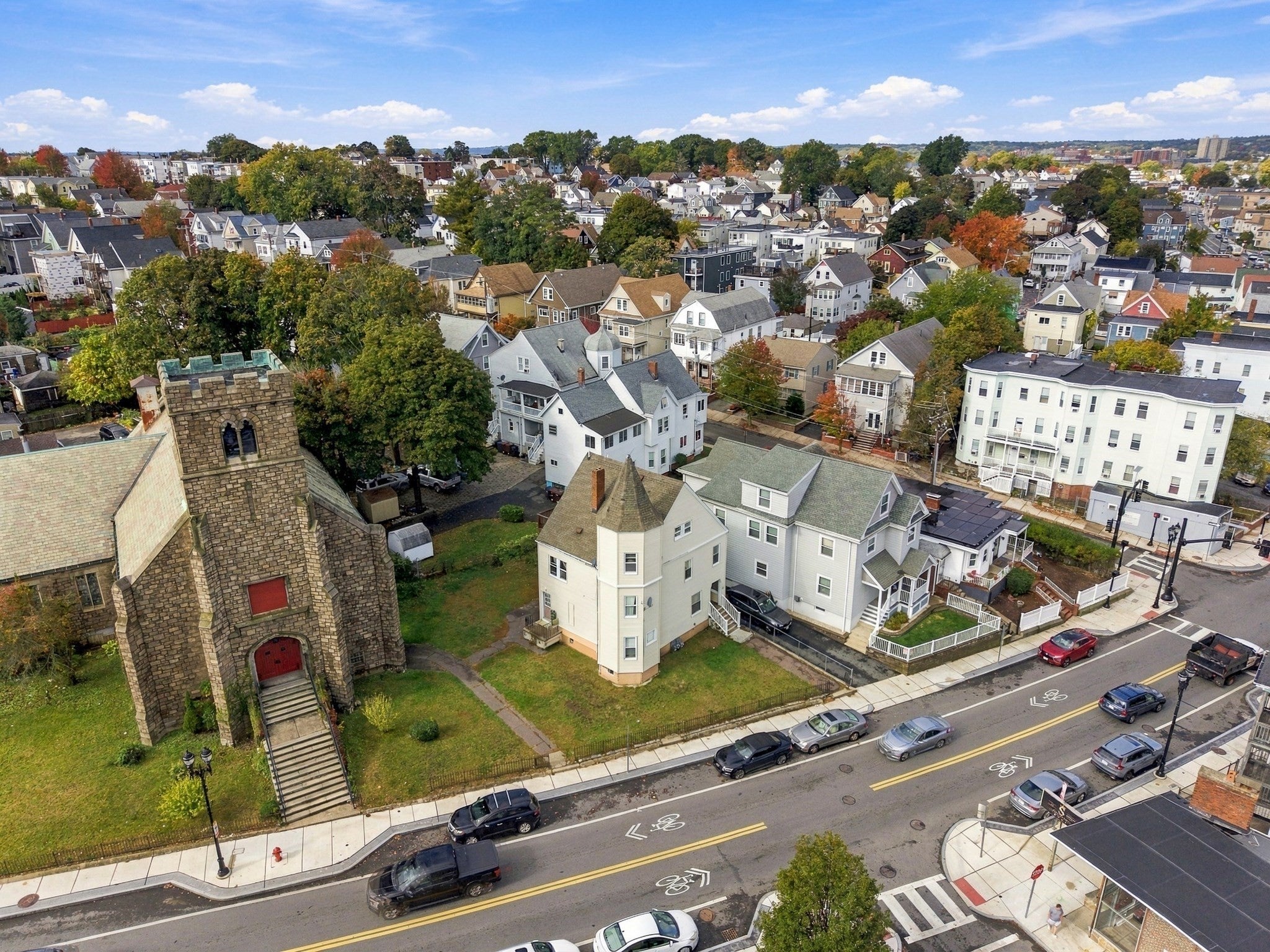 Photo of 398 Ferry St, Everett, MA