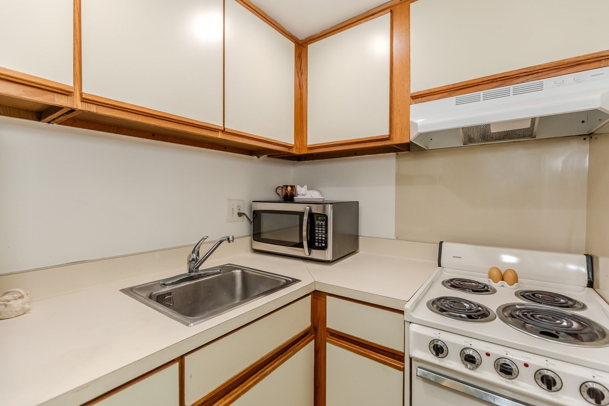 70 Southbridge Street #705, Worcester, MA, 70 Southbridge Street #705, Worcester, MA Photo #7