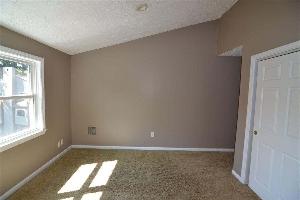 31 East Bluff Rd #31, Ashland, MA Photo #18
