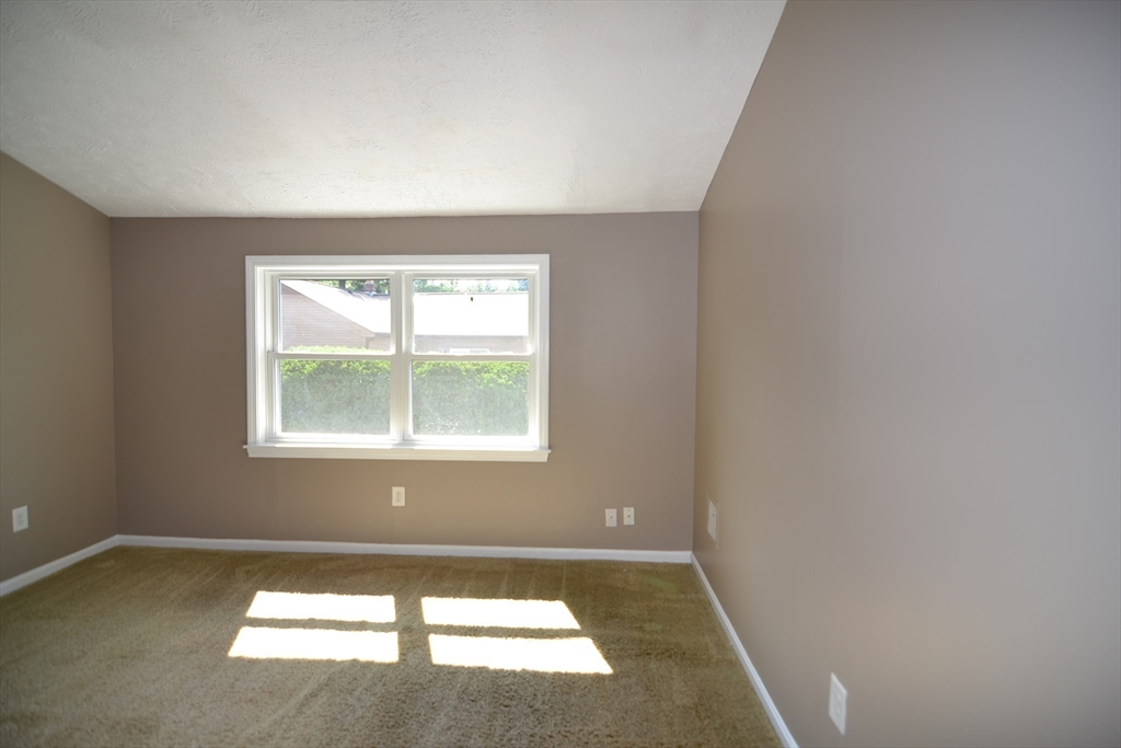 31 East Bluff Rd #31, Ashland, MA Photo #17