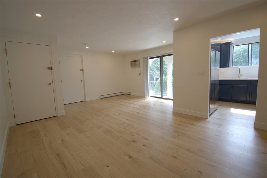 200 Fellsview Terrace 205B
