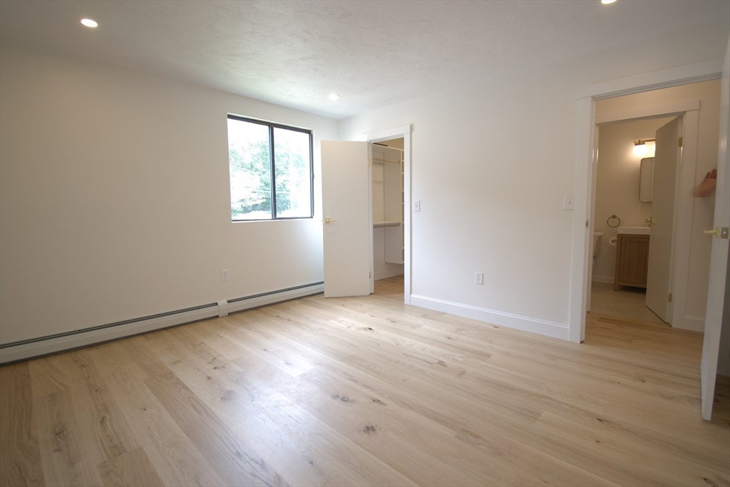 200 Fellsview Terrace #205B, Stoneham, MA Photo #7