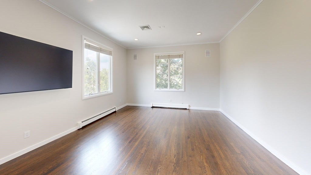 56 Cynthia Rd