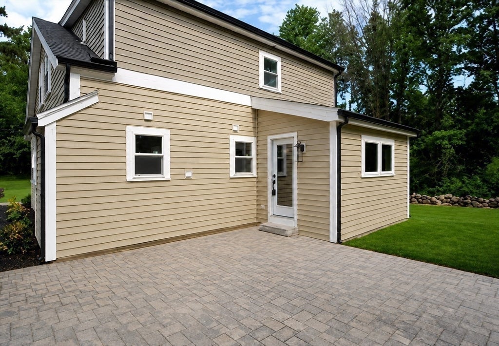 40 Beechwood Street