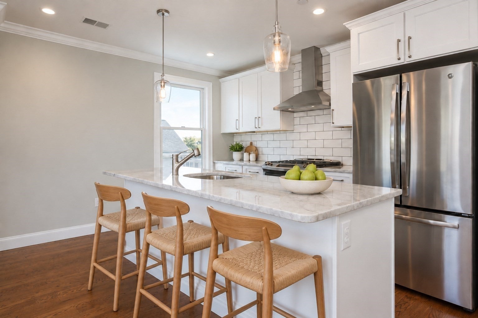660 Somerville Ave 2