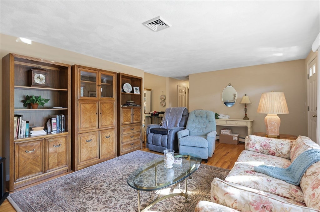 46 4 Seasons Dr, Yarmouth, MA Photo #13