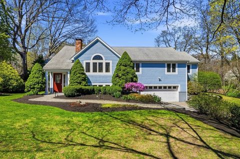 Photo of 98 Blossomcrest Rd, Lexington, MA 02421 (MLS # 73510531)