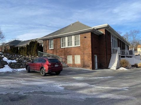 Photo of 349 Fulton St #7, Medford, MA 02155 (MLS # 73441580)