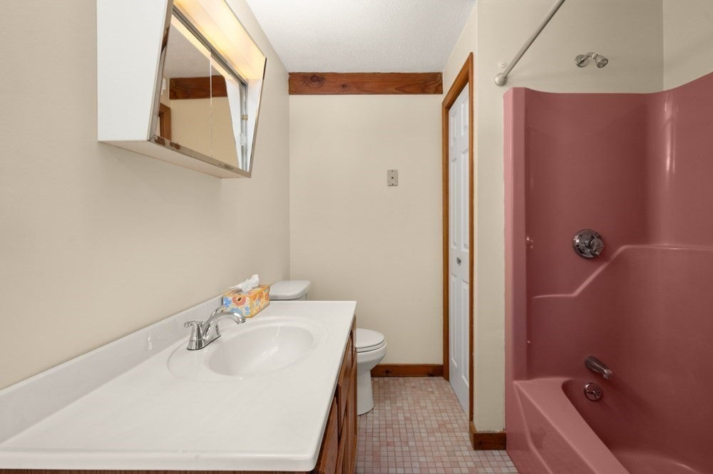 12 Allen Park Dr, Wilmington, MA, 12 Allen Park Dr, Wilmington, MA Photo #38