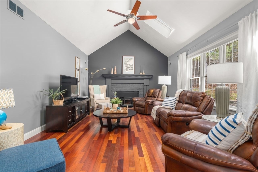 66 Hutchinson Rd