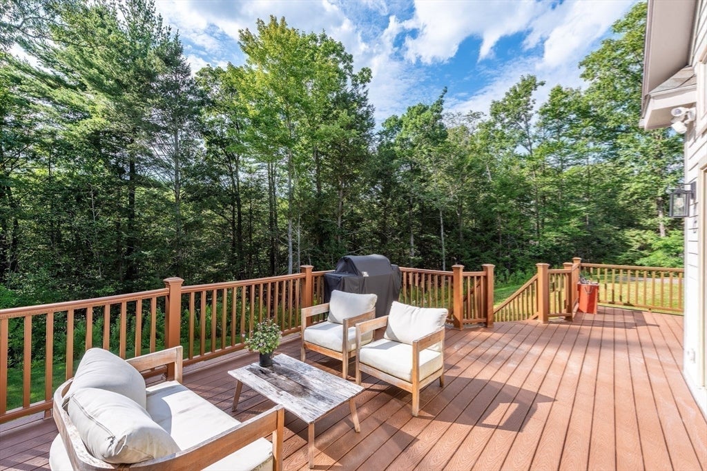 114 Lindenridge RD, Amherst, MA, 114 Lindenridge RD, Amherst, MA Photo #19