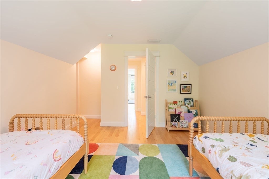 114 Lindenridge RD, Amherst, MA, 114 Lindenridge RD, Amherst, MA Photo #35