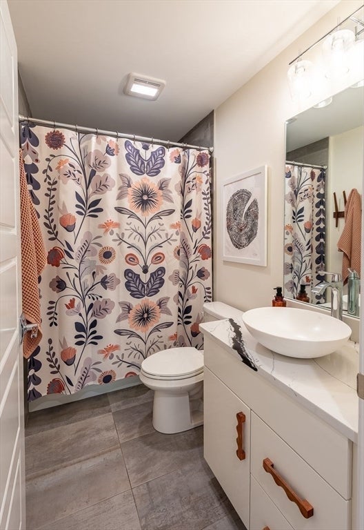 114 Lindenridge RD, Amherst, MA, 114 Lindenridge RD, Amherst, MA Photo #36